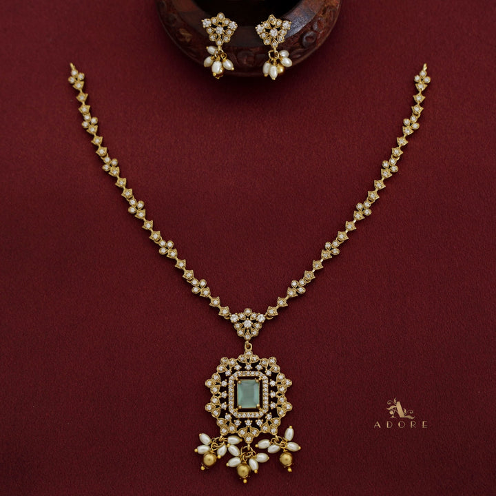 Sithara Short Neckpiece With Earring
