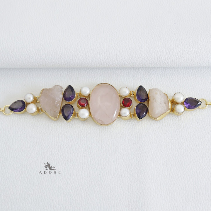 Leahh Choker