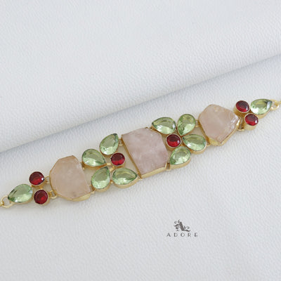 Naithra Choker