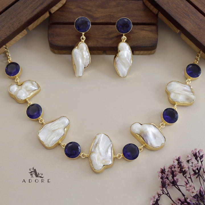 Baroque Round Glossy Short Neckpiece / Choker With Earring