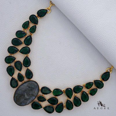 Bhavishya Neckpiece