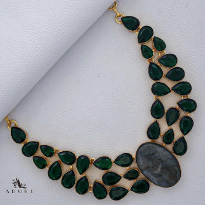 Bhavishya Neckpiece