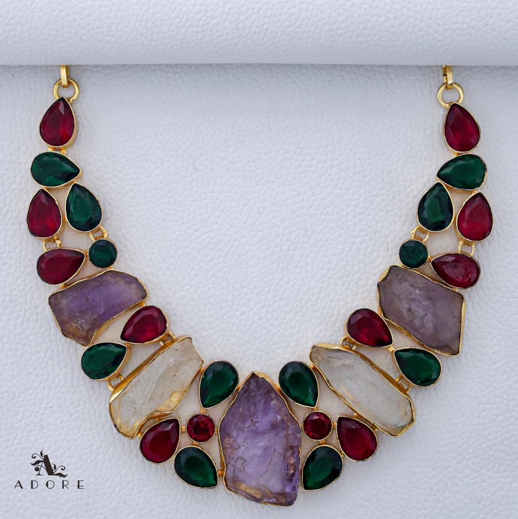 Naika Neckpiece
