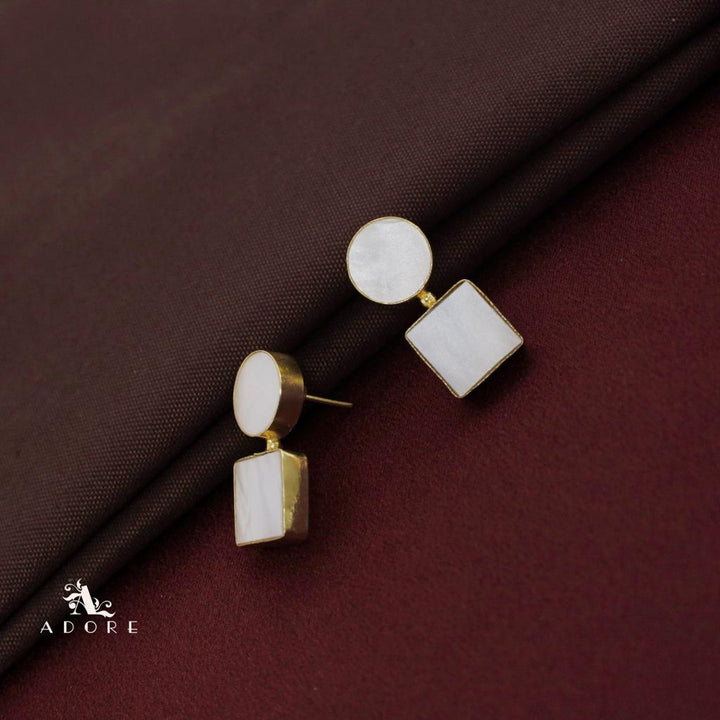 MOP Round And Square Earring
