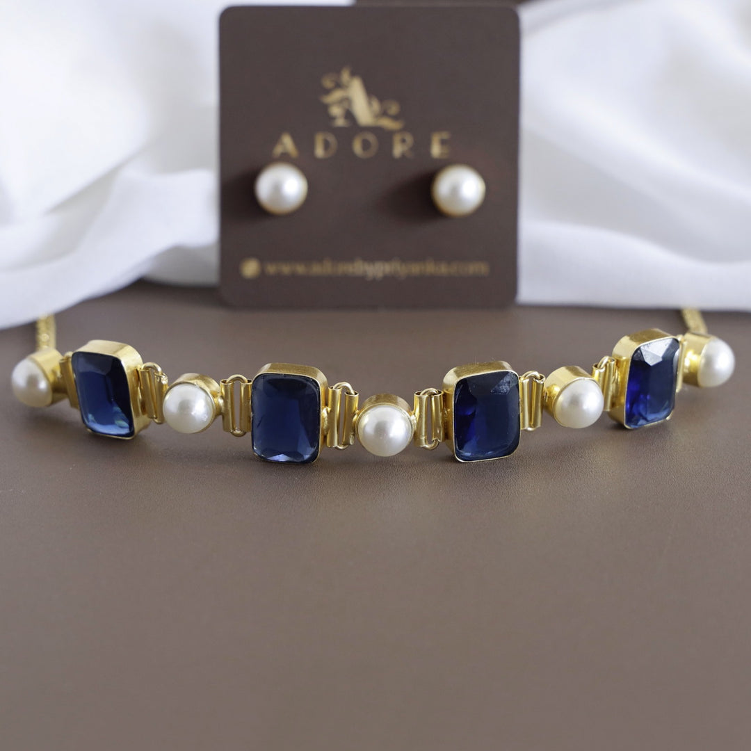 Hima Glossy Rectangle Pearl Choker With Pearl Stud