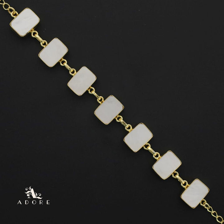 Tikara Rectangle MOP Choker / Short Neckpiece