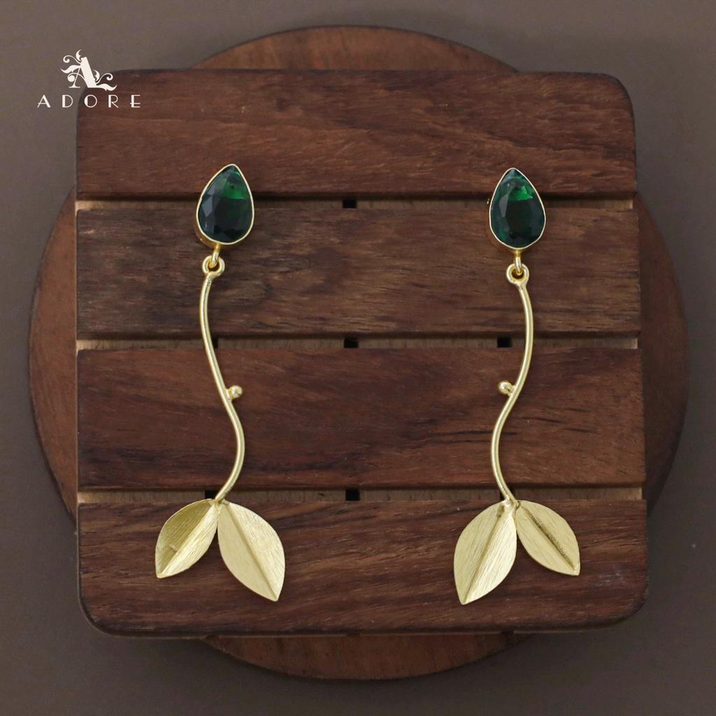 Glossy Drop Golden Curvy Twin Fold Leaf Earring