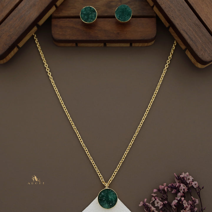 Kamilla Druzy Long Neckpiece With Stud ( Dyed Stone )