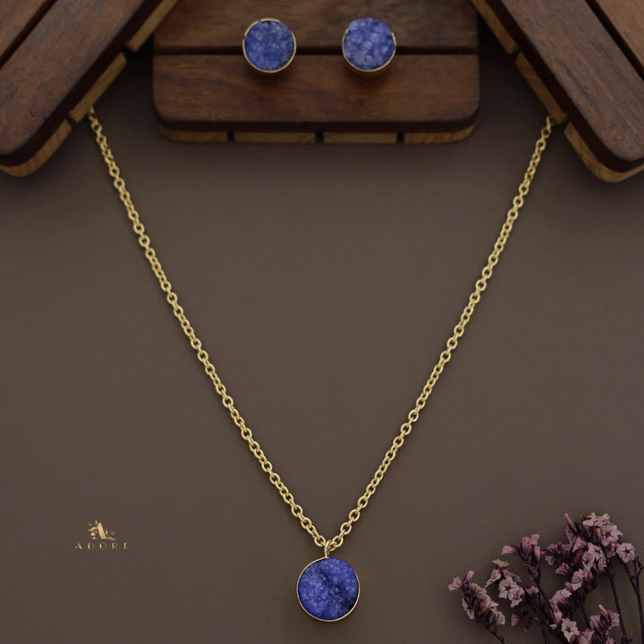 Kamilla Druzy Long Neckpiece With Stud ( Dyed Stone )