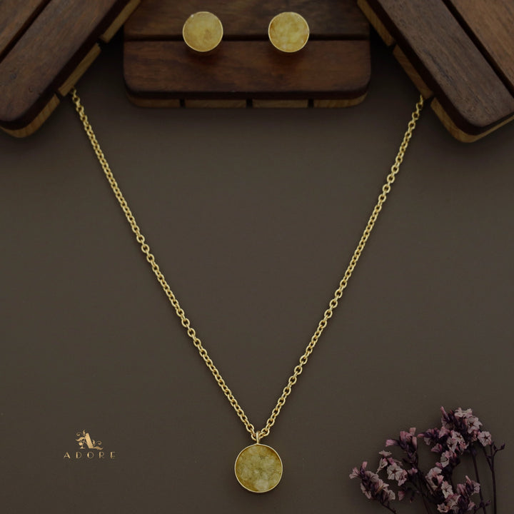 Kamilla Druzy Long Neckpiece With Stud ( Dyed Stone )