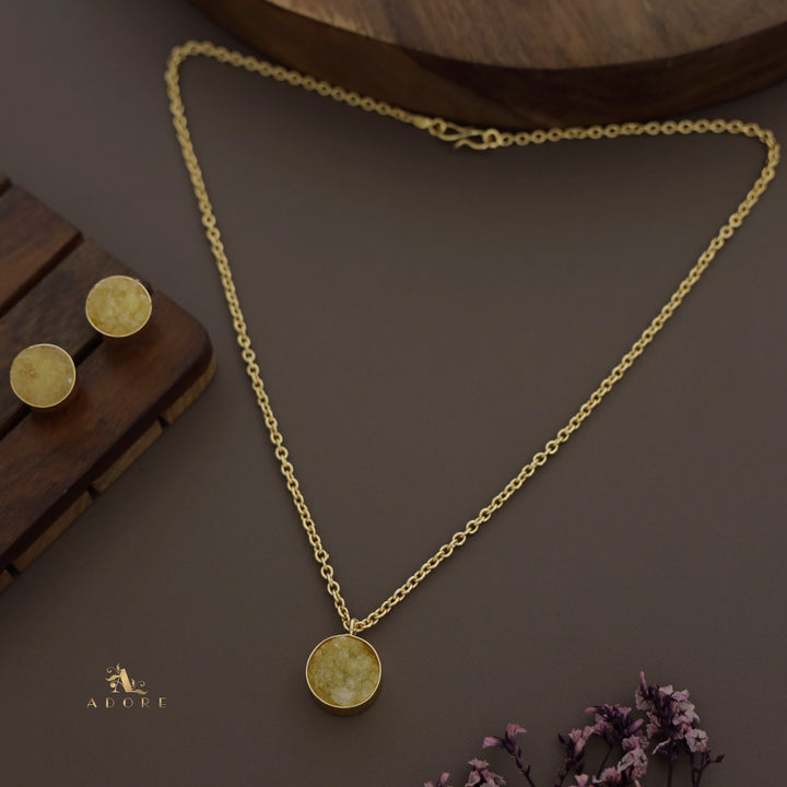 Kamilla Druzy Long Neckpiece With Stud ( Dyed Stone )