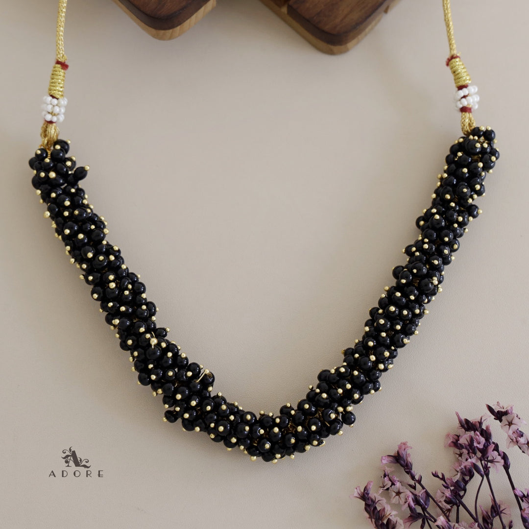 Lavinia Beads Short Neckpiece