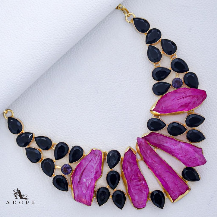 Manasvi Neckpiece