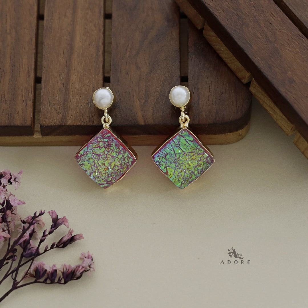 Pearly Diamond  Earring