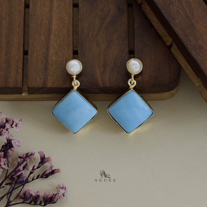 Pearly Diamond  Earring