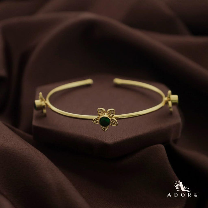 Golden Night Flower Glossy Bangle