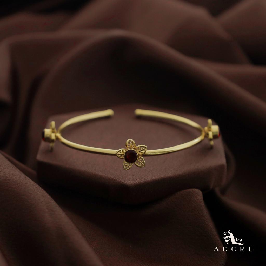 Golden Night Flower Glossy Bangle