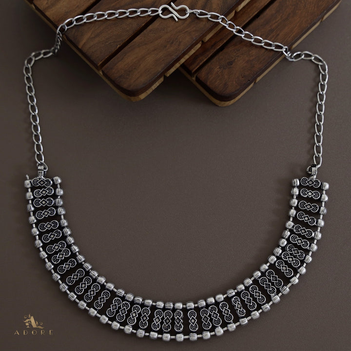 Julane Oxidized Choker