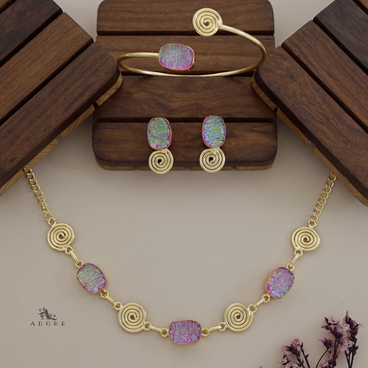 Golden Spiral Glittery Stone Neckpiece Combo