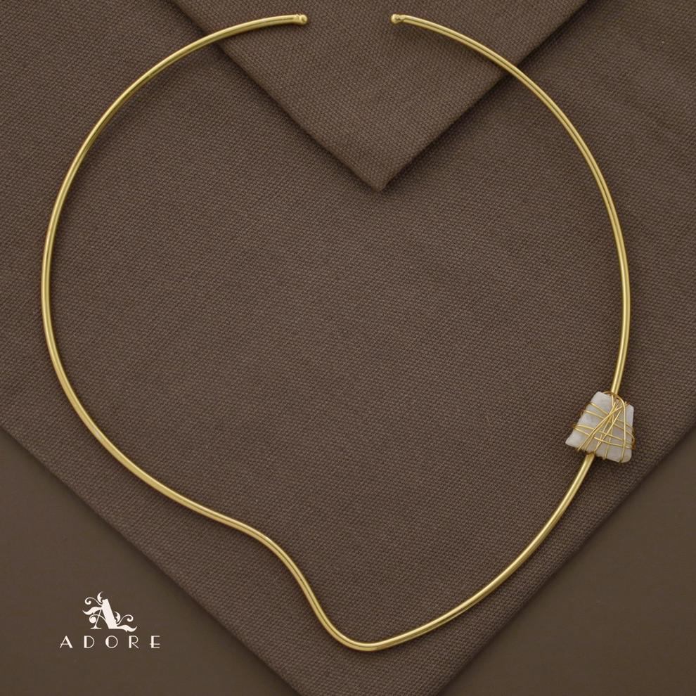 Alame Curvy Binded Raw Stone Neck Cuff