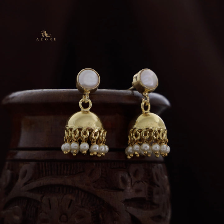 Medium Pearly Nayeli Jhumka