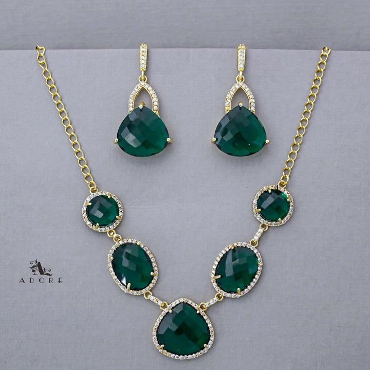 Taedra Multi Shape Glossy Neckpiece With Drop