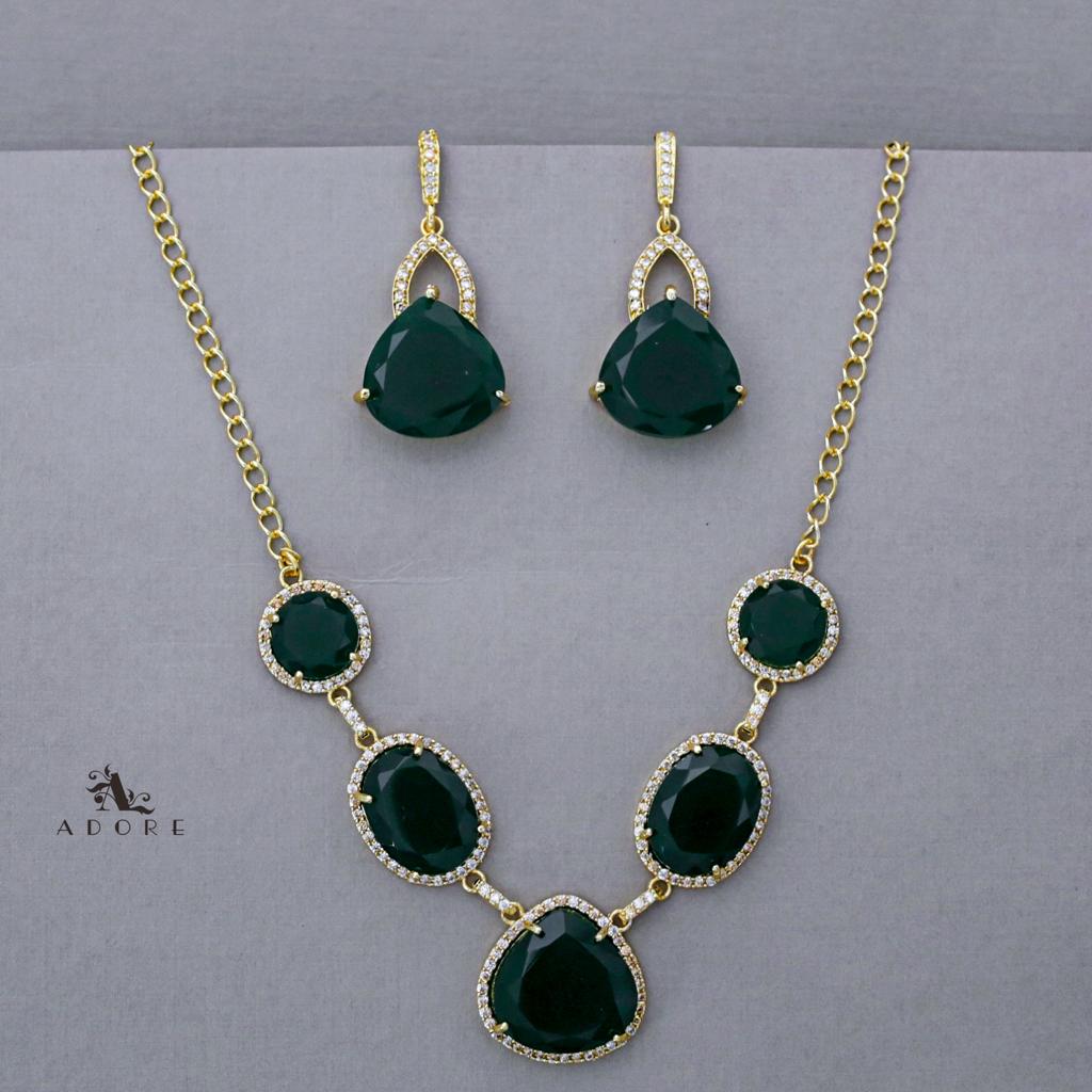 Taedra Multi Shape Glossy Neckpiece With Drop