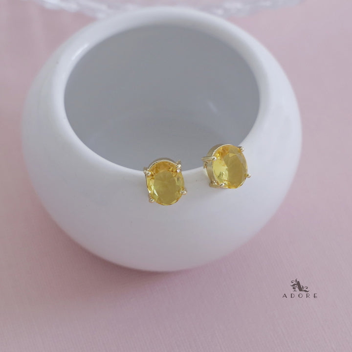 Golden Claw Glossy Oval Stud