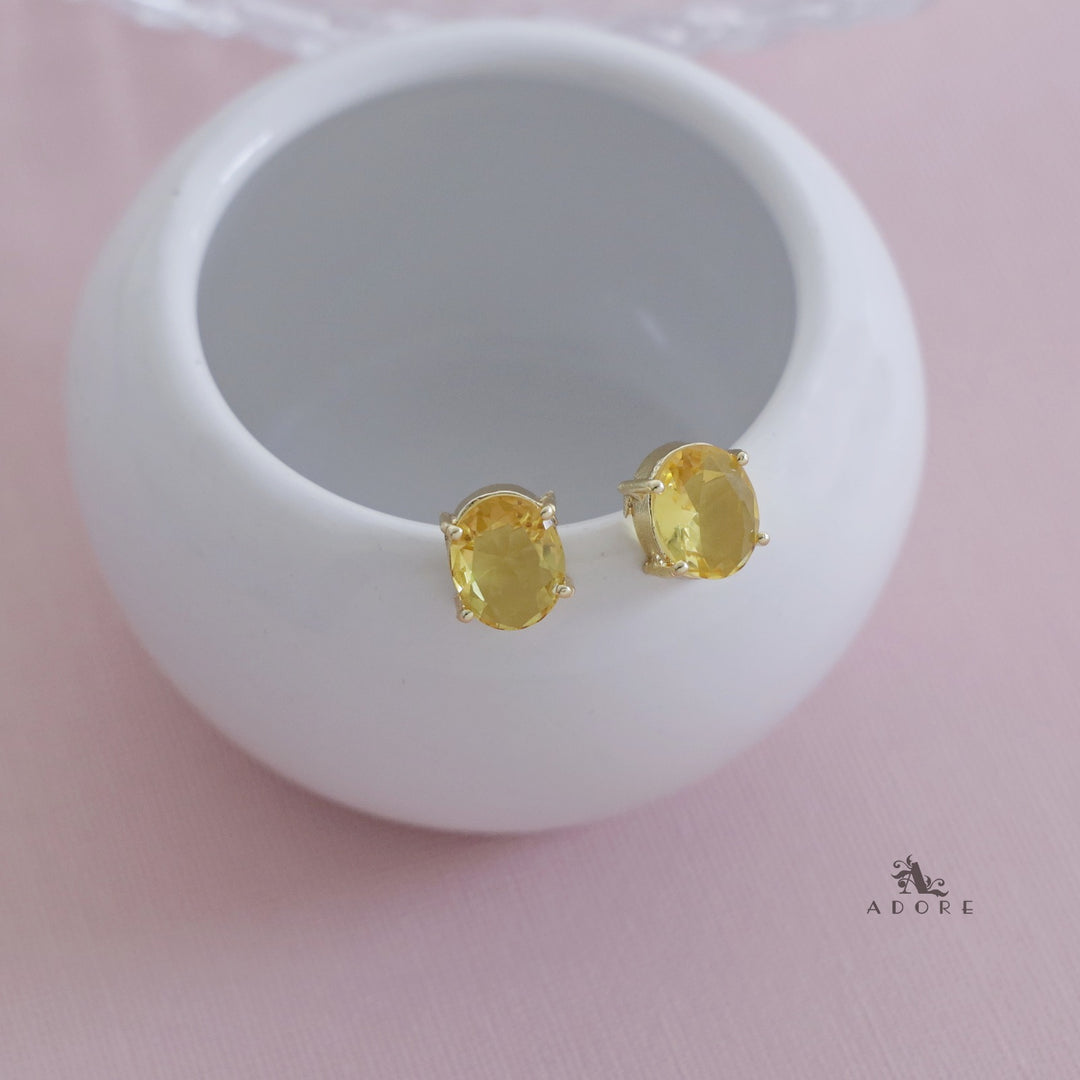 Golden Claw Glossy Oval Stud