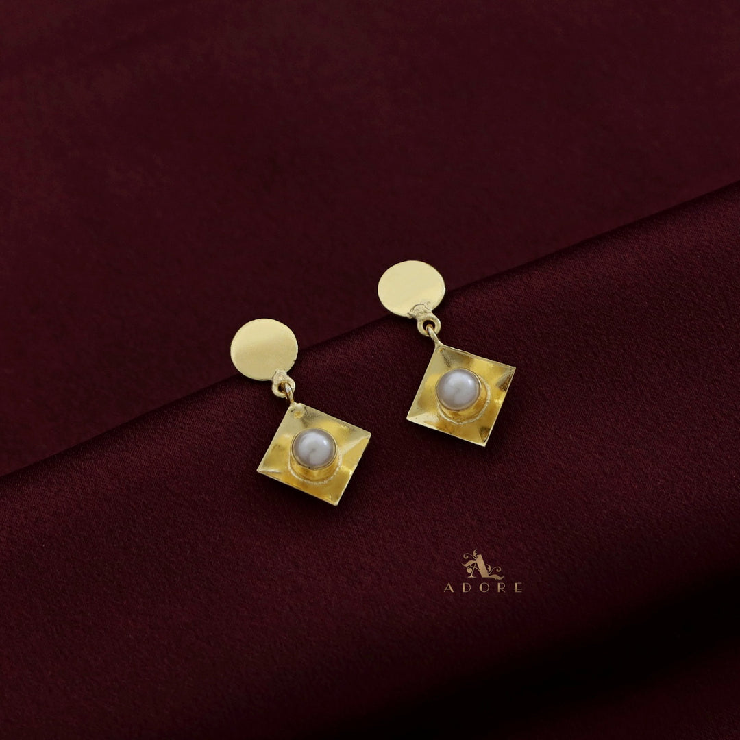 Golden Coin + Diamond Pearl Earring