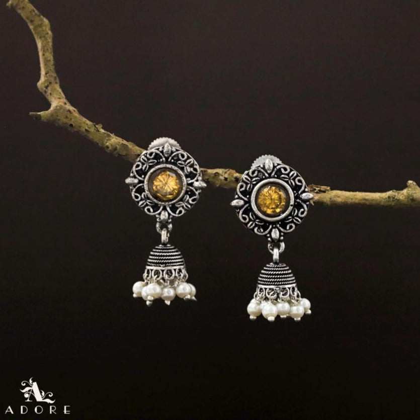 Viha Pearl Jhumka