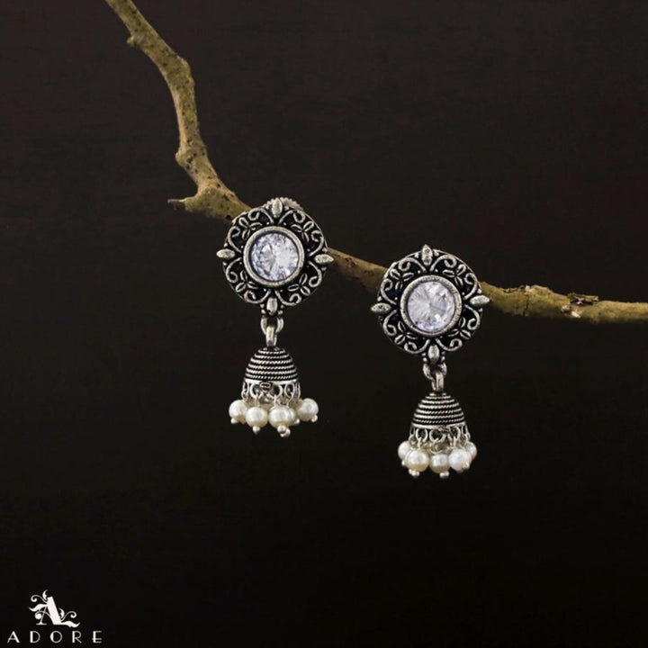 Viha Pearl Jhumka