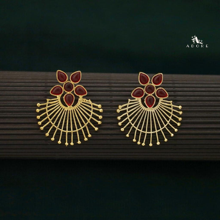Golden Flower Lea Earrings