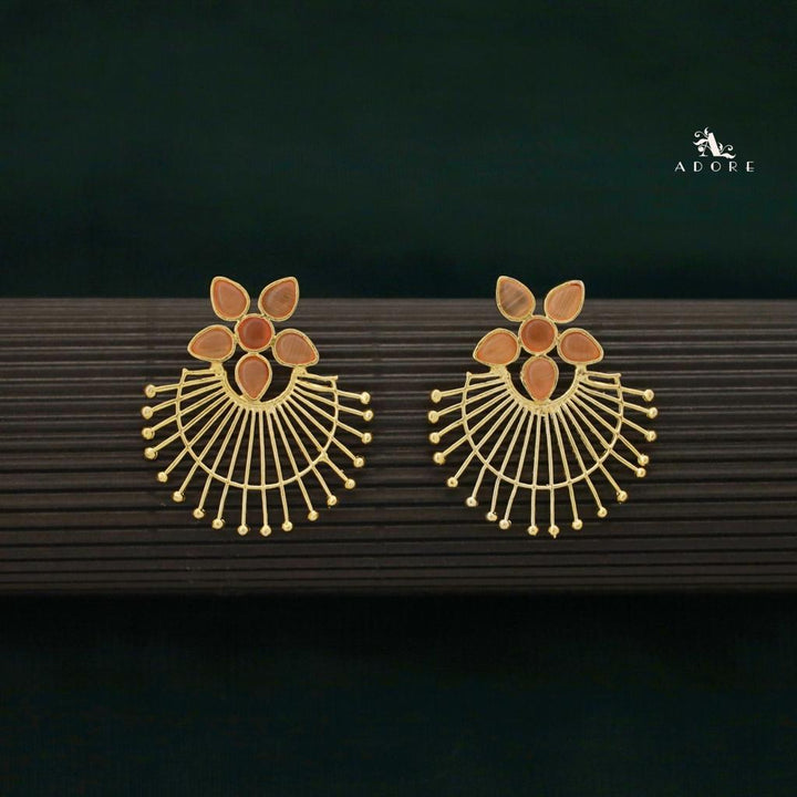 Golden Flower Lea Earrings