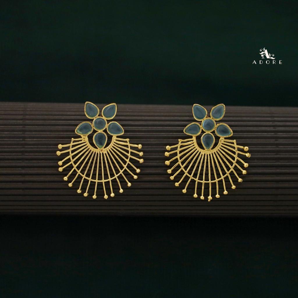 Golden Flower Lea Earrings
