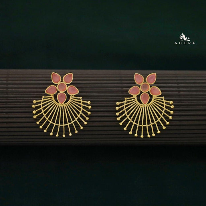 Golden Flower Lea Earrings