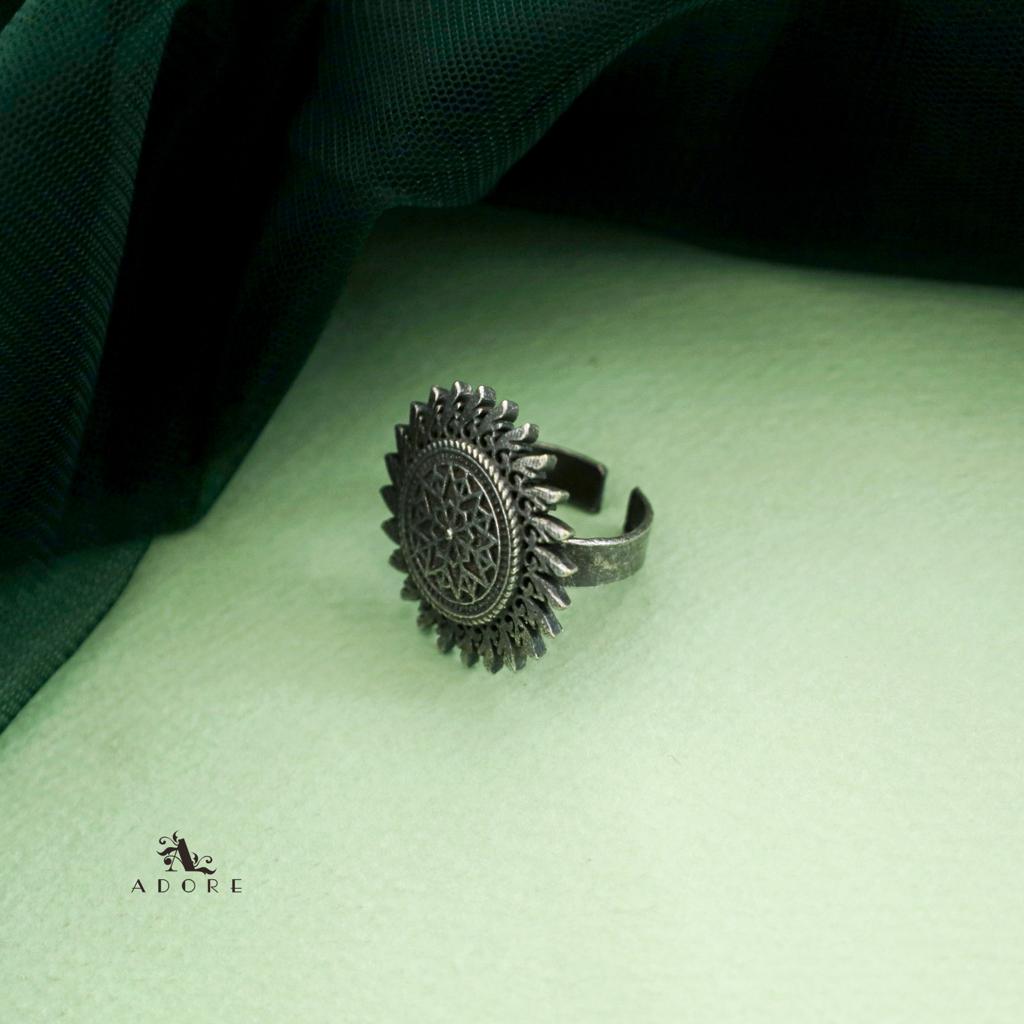 Bloome Ring
