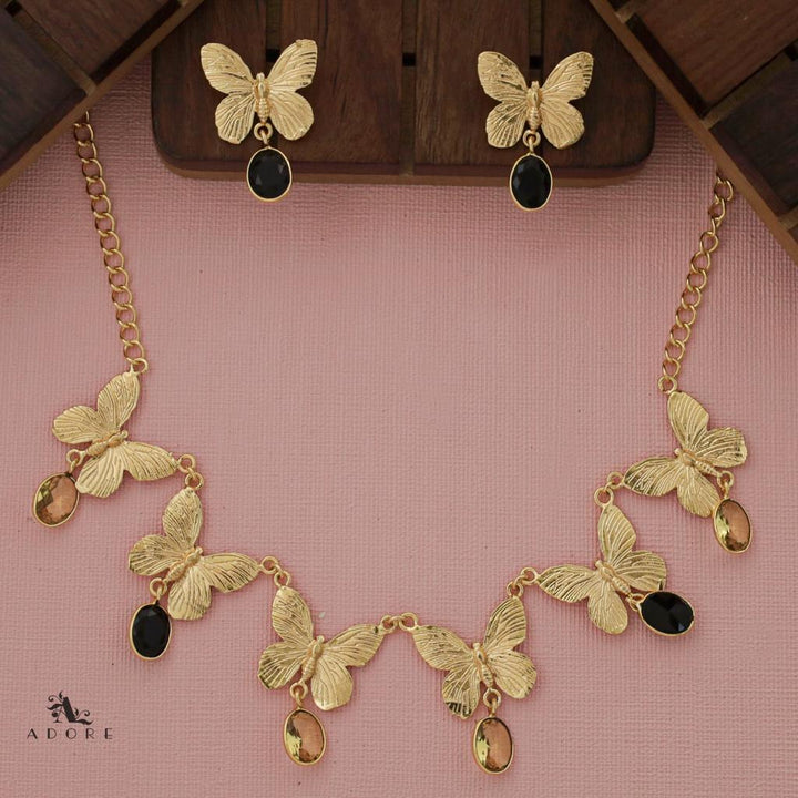 Gold Papillio Neckpiece With Earring