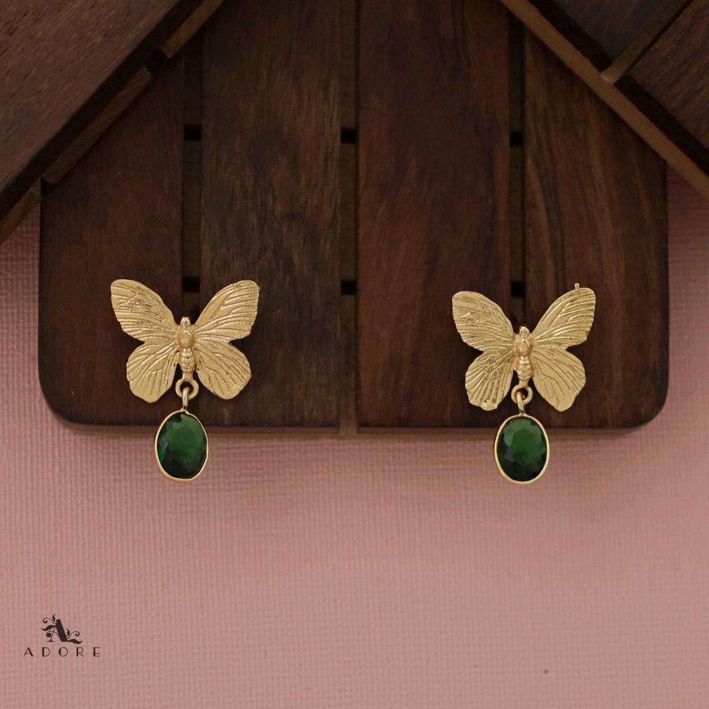 Gold Papillio Neckpiece With Earring