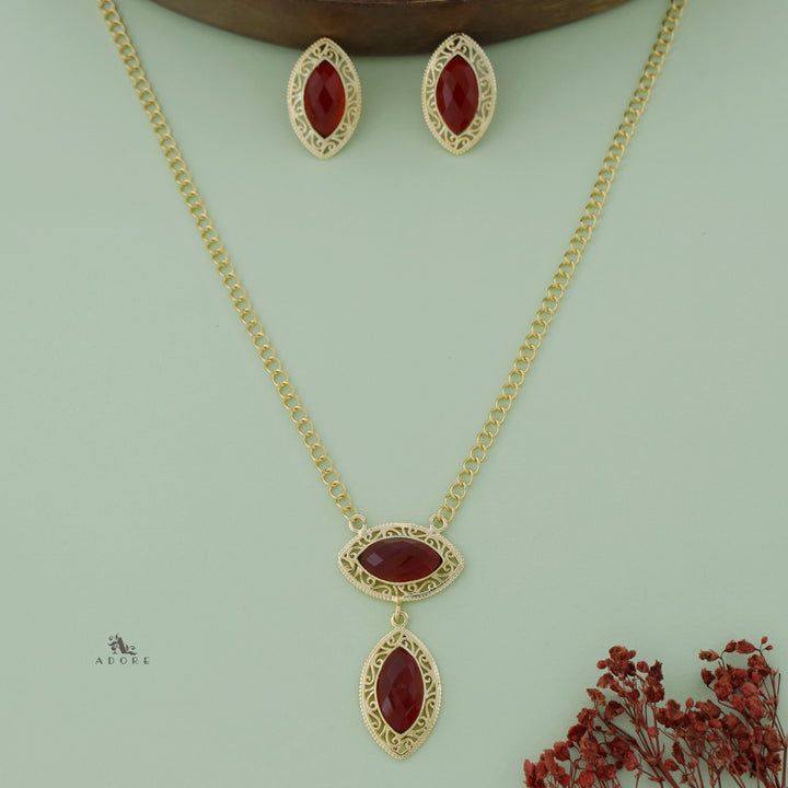 AISHLING ELLIPSE GLOSSY NECKPIECE WITH EARRING