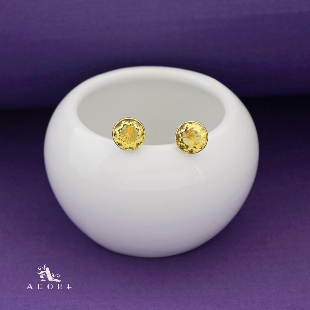 Taina Glossy Round Stone Stud