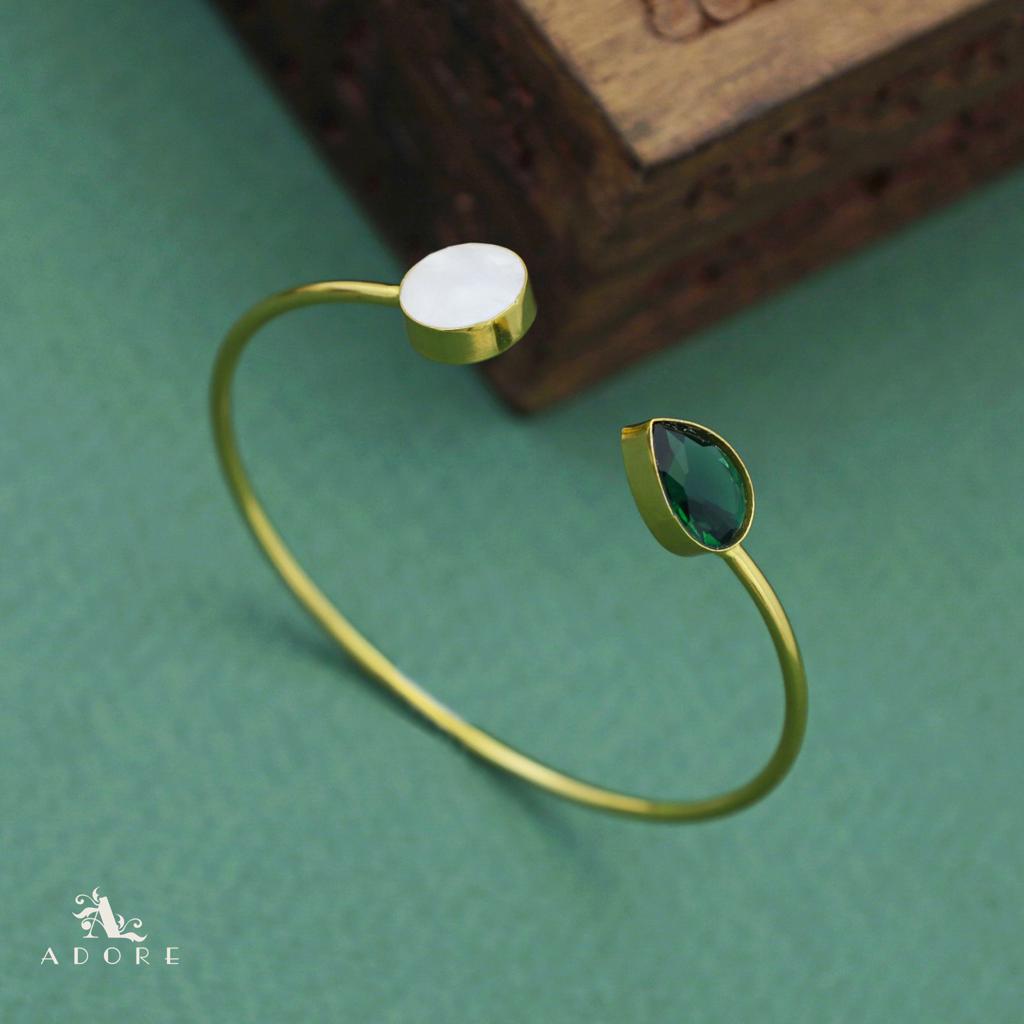 Round MOP Glossy Drop Bangle