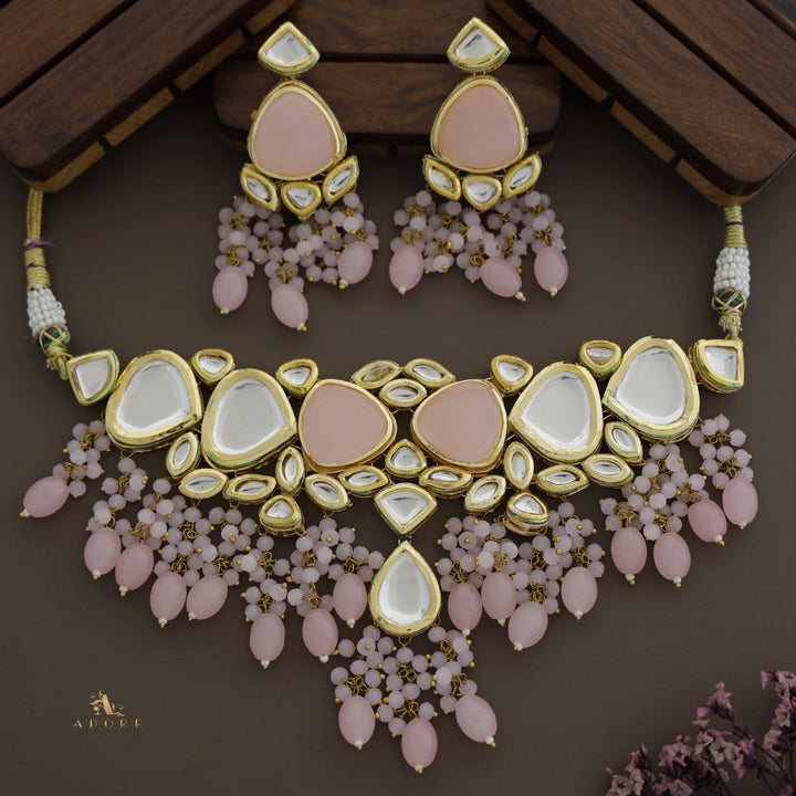 Mehanaz Kundan Choker With Earring