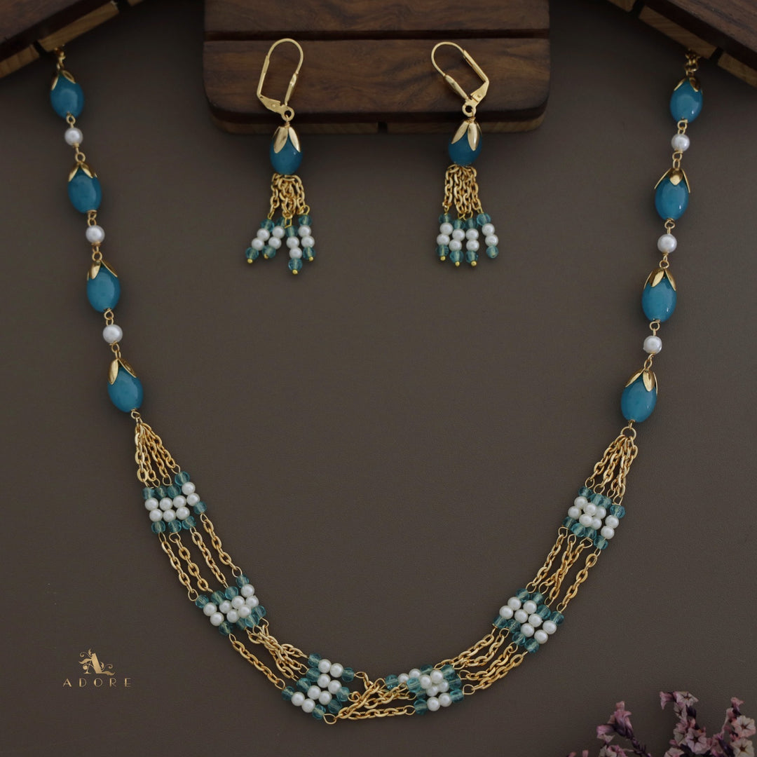 Golden Niharika Bud Pearl Neckpiece With Earring