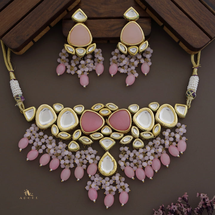 Mehanaz Kundan Choker With Earring