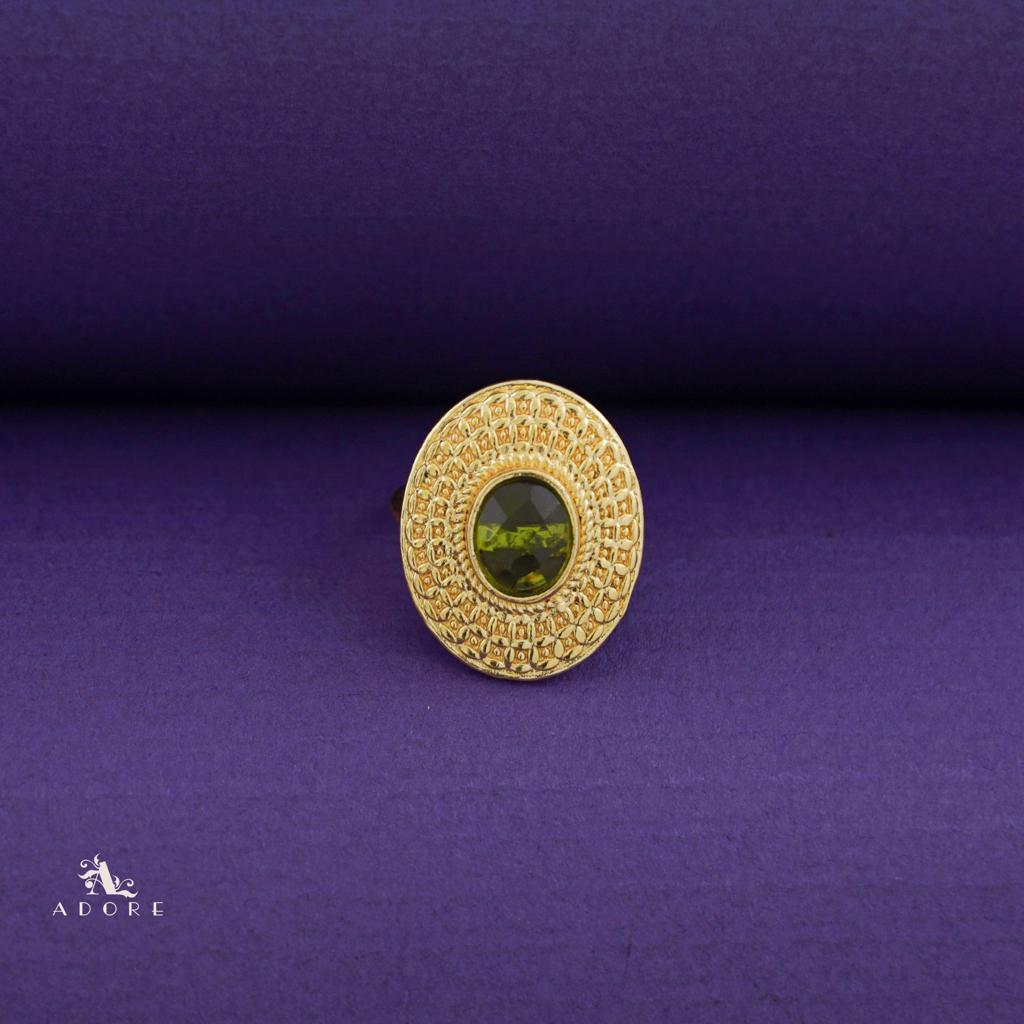 Aarvi Golden And Glossy Oval Ring