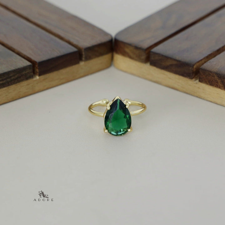 Golden Claw Glossy Drop Ring