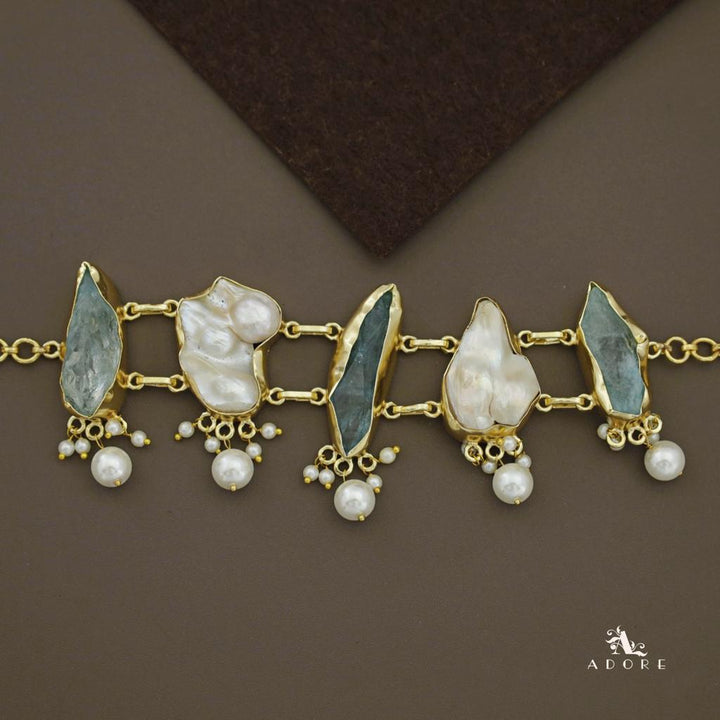 Bethany Raw Stone With Baroque Choker