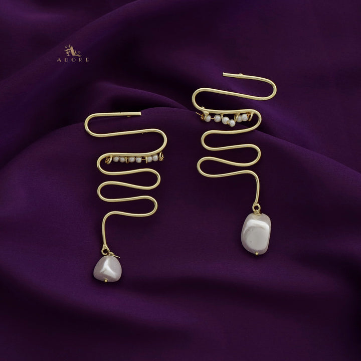 Diana Pearl Long Zigzag Earring