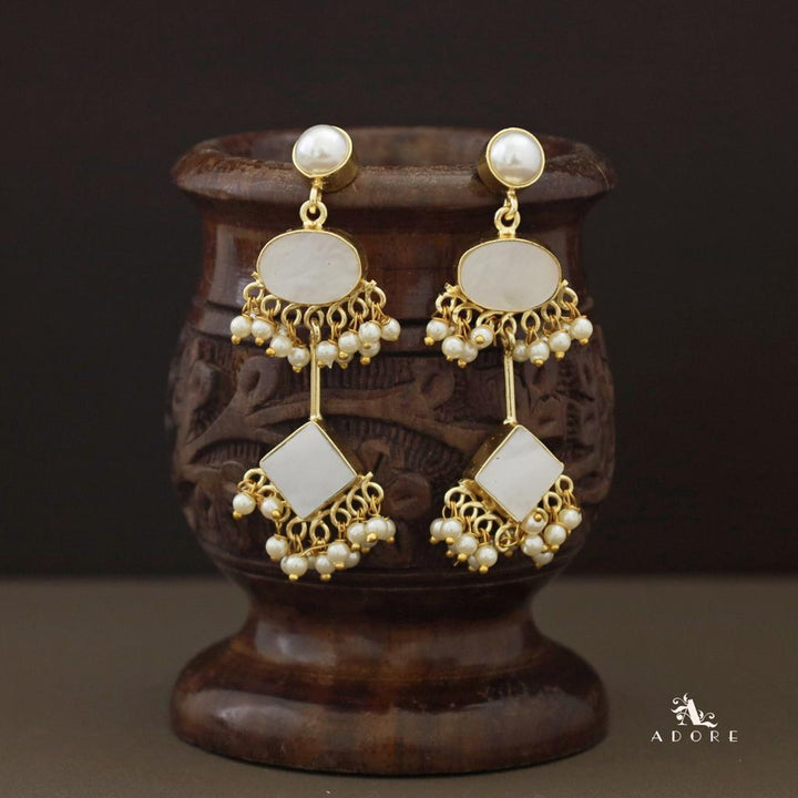 MOP Jazlyn Pearl Earring